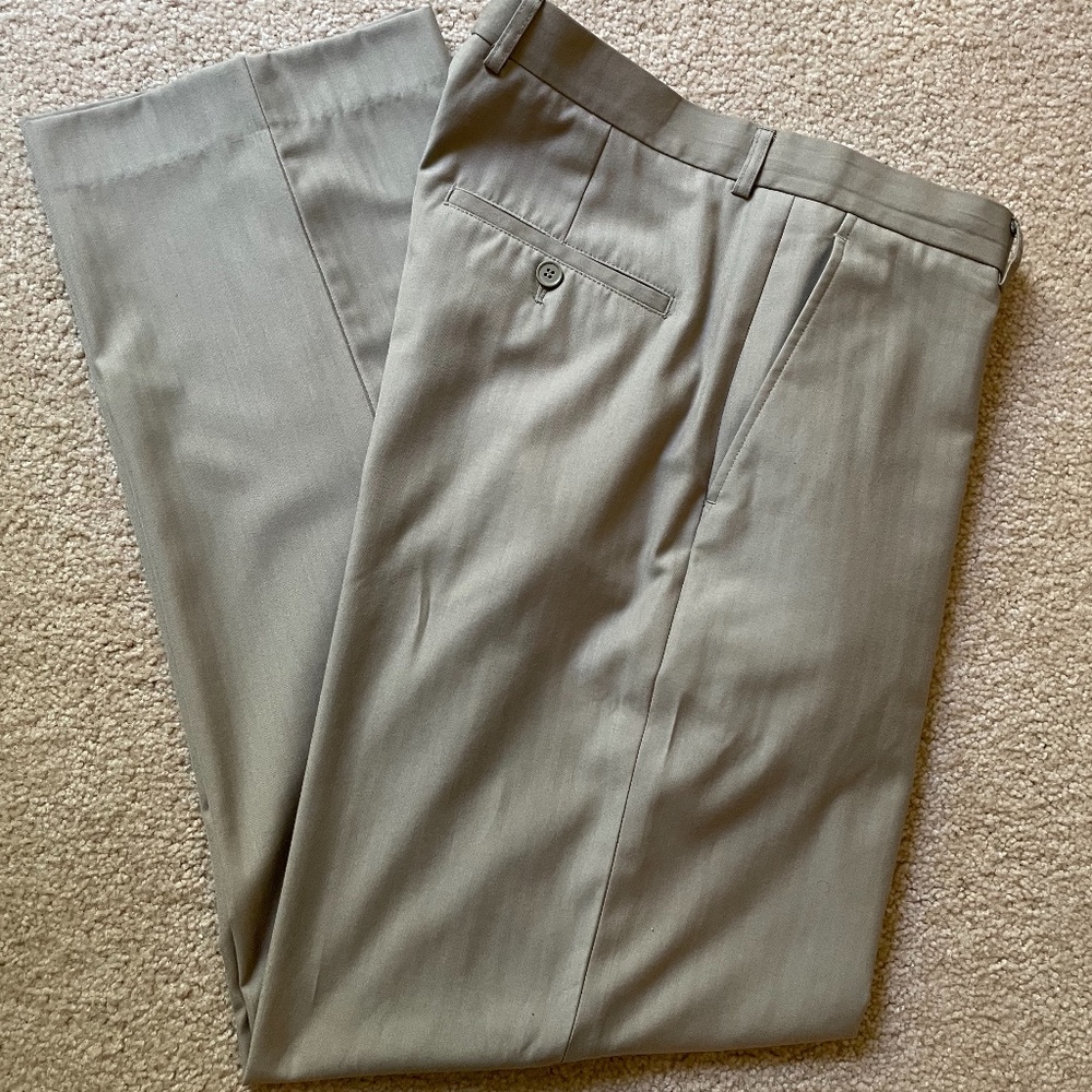 Reunion Cream dress pants 34x32